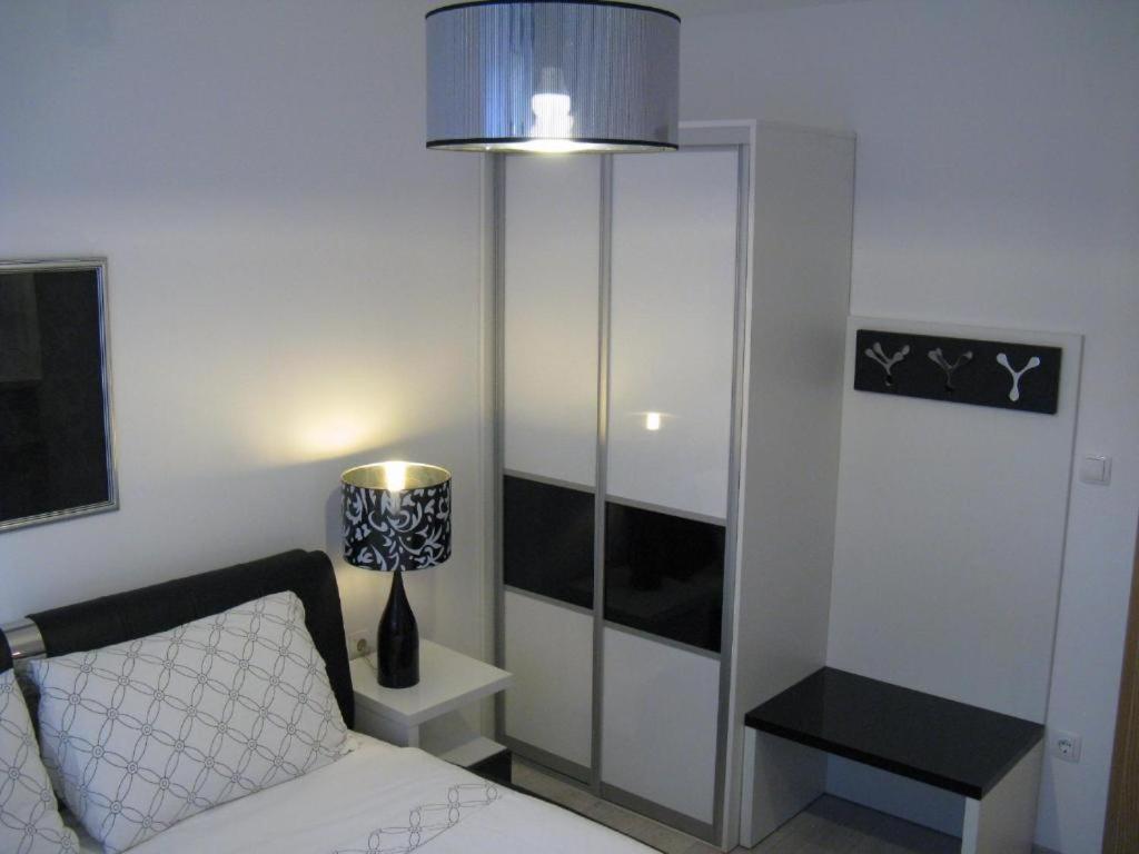 Apartman Ljubica 4 Apartment Veglia Exterior foto